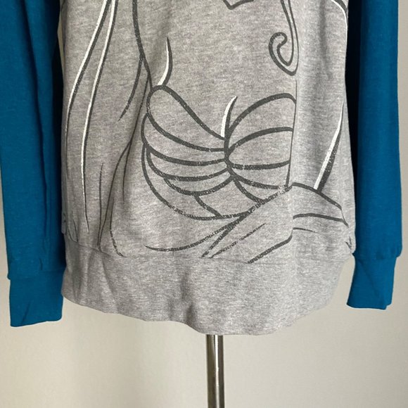 Disnesyland Resort sz M cotton Little Mermaid Long sleeve scoop neck sweat shirt - Picture 3 of 7